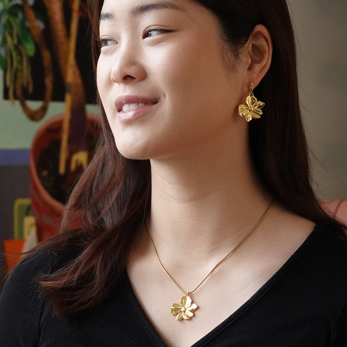 Ella flower earrings