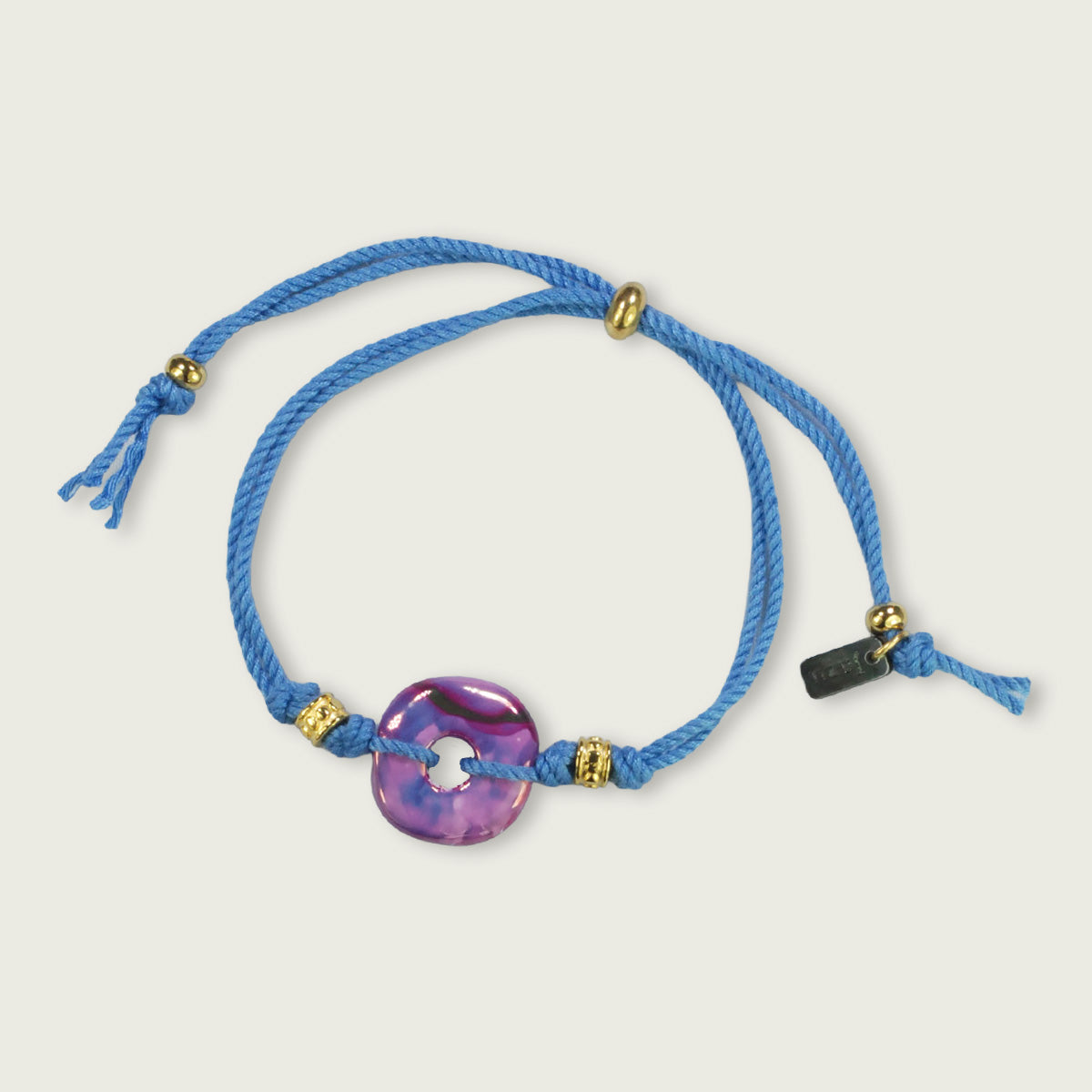 Handgemaakte armbandjes met Grieks keramiek element