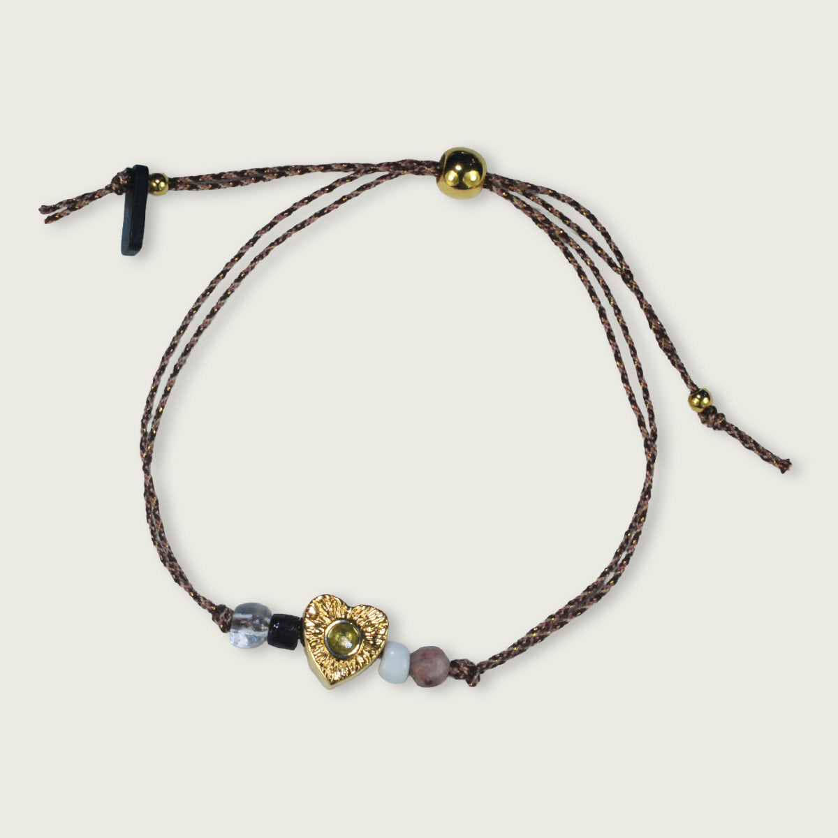 Simpel handgemaakt armbandje