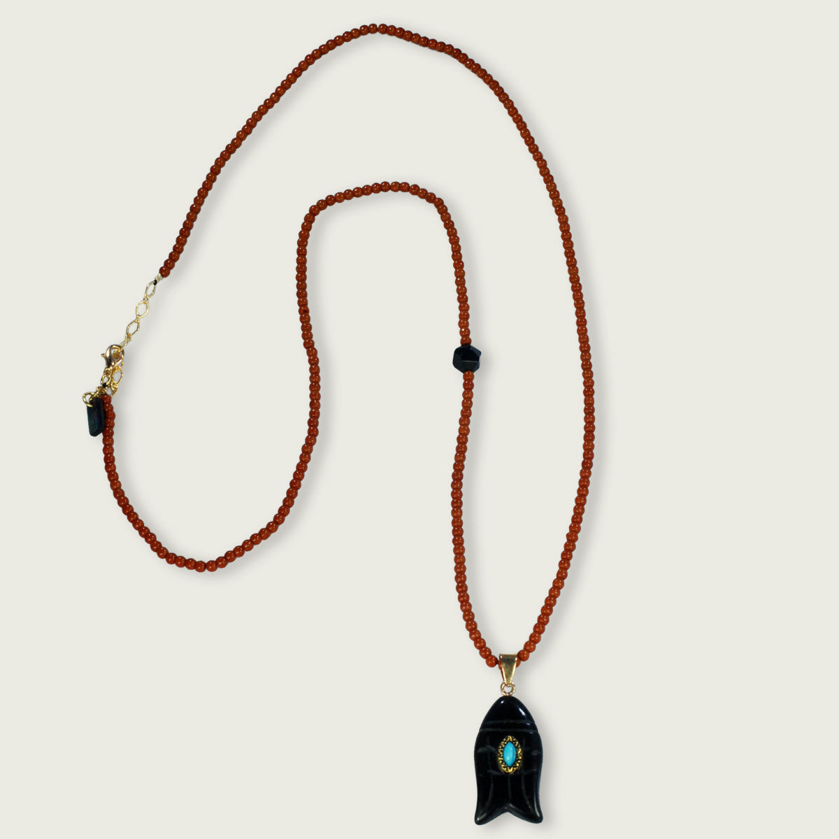 ketting met semiprecious vis, 65 cm