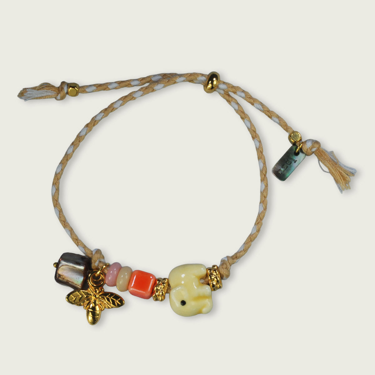 Unieke, handgemaakte armbandjes met keramieke olifant