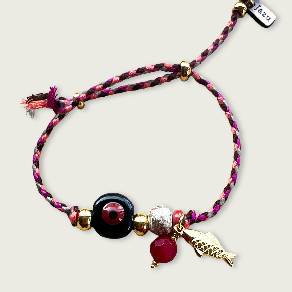 Unieke, handgemaakte armbandjes met evil eye