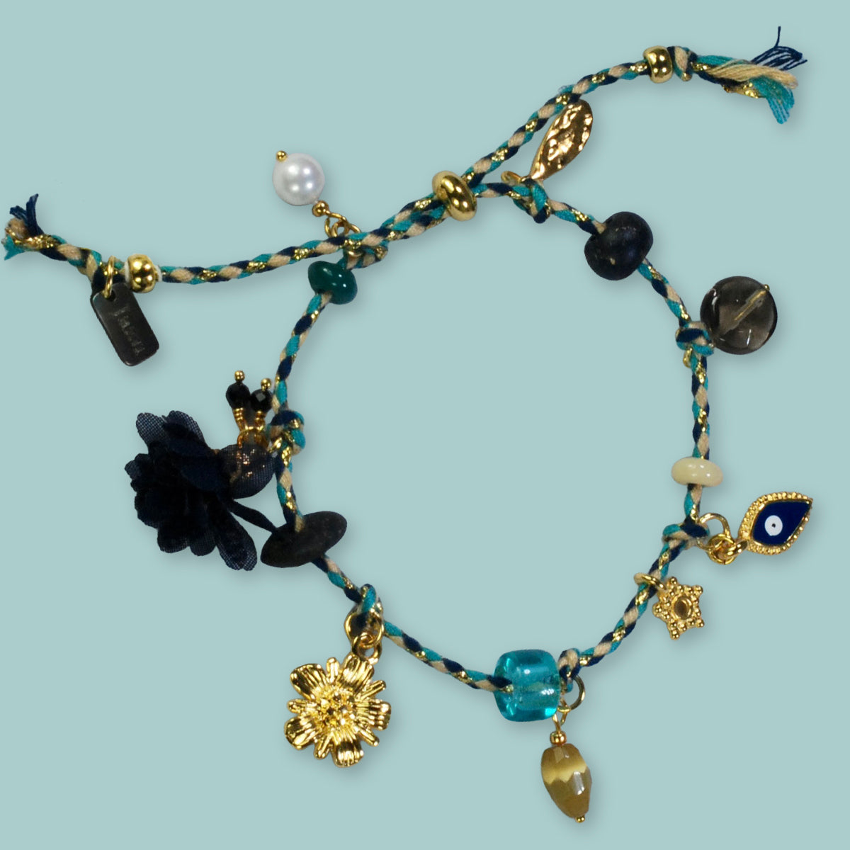 Handgemaakte Bohemian Charms Armbanden – Limited Edition