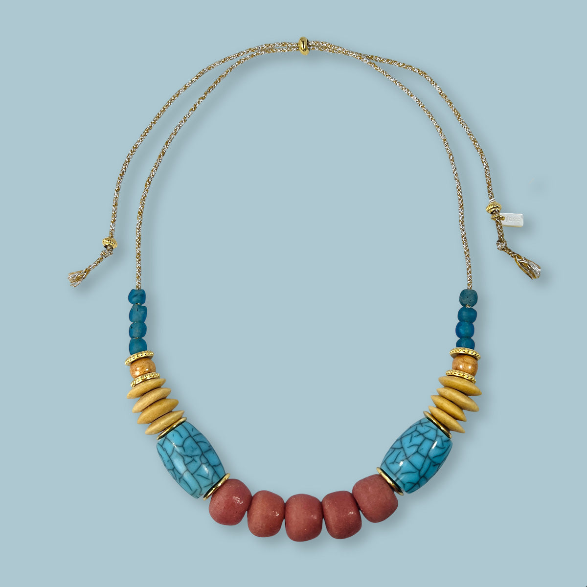 Down to Earth, statement ketting