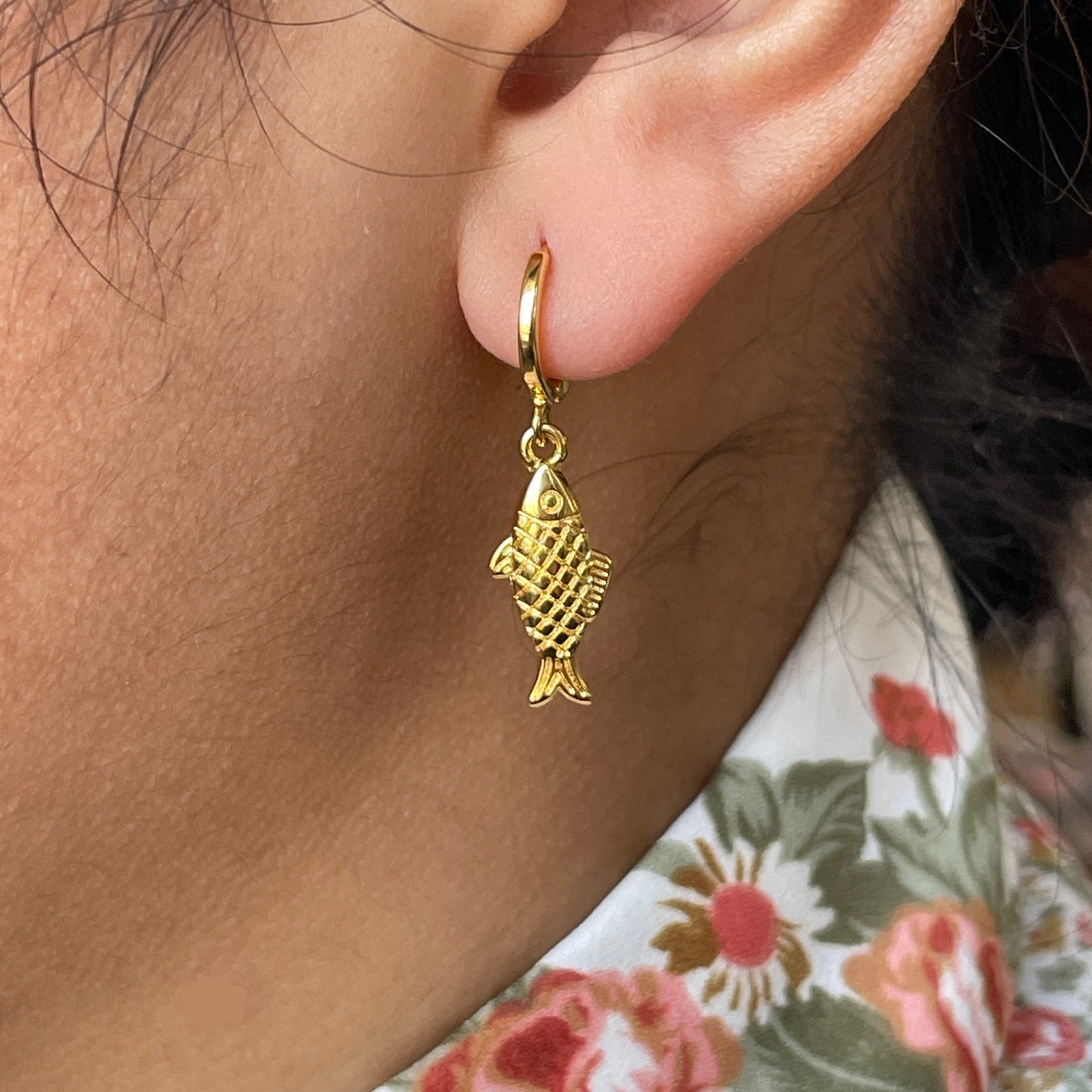 Ella Oorbellen, goldplated met charm