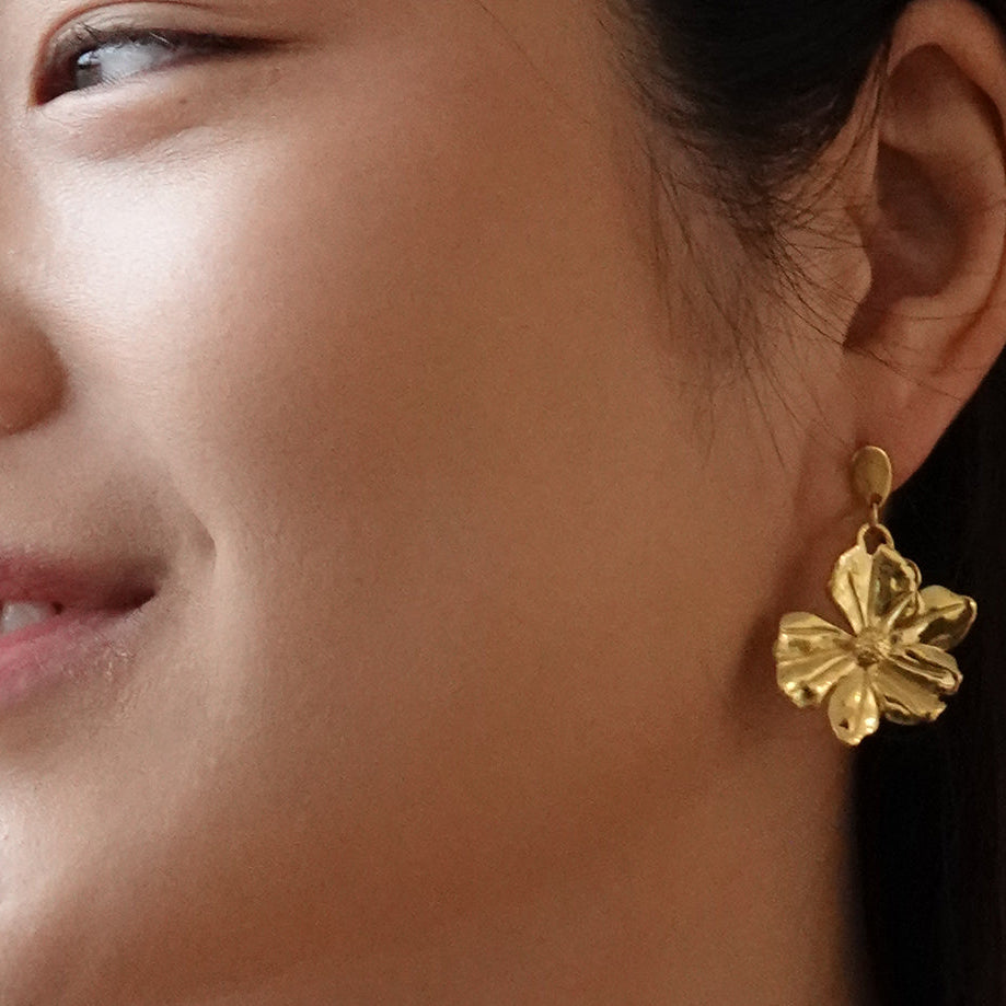 Ella flower earrings