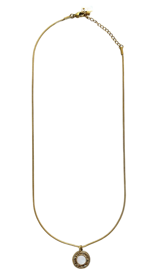 Ella ketting met parelmoer hanger