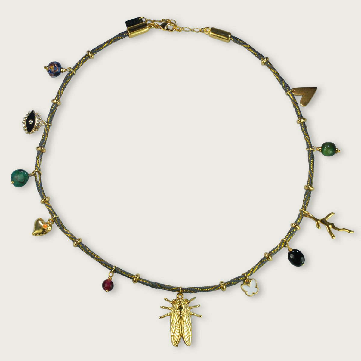 Charm ketting op dik koord