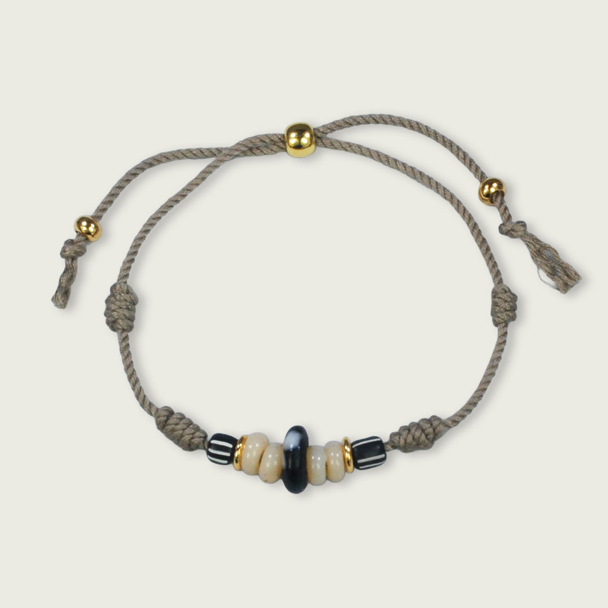 Katara armband op touw