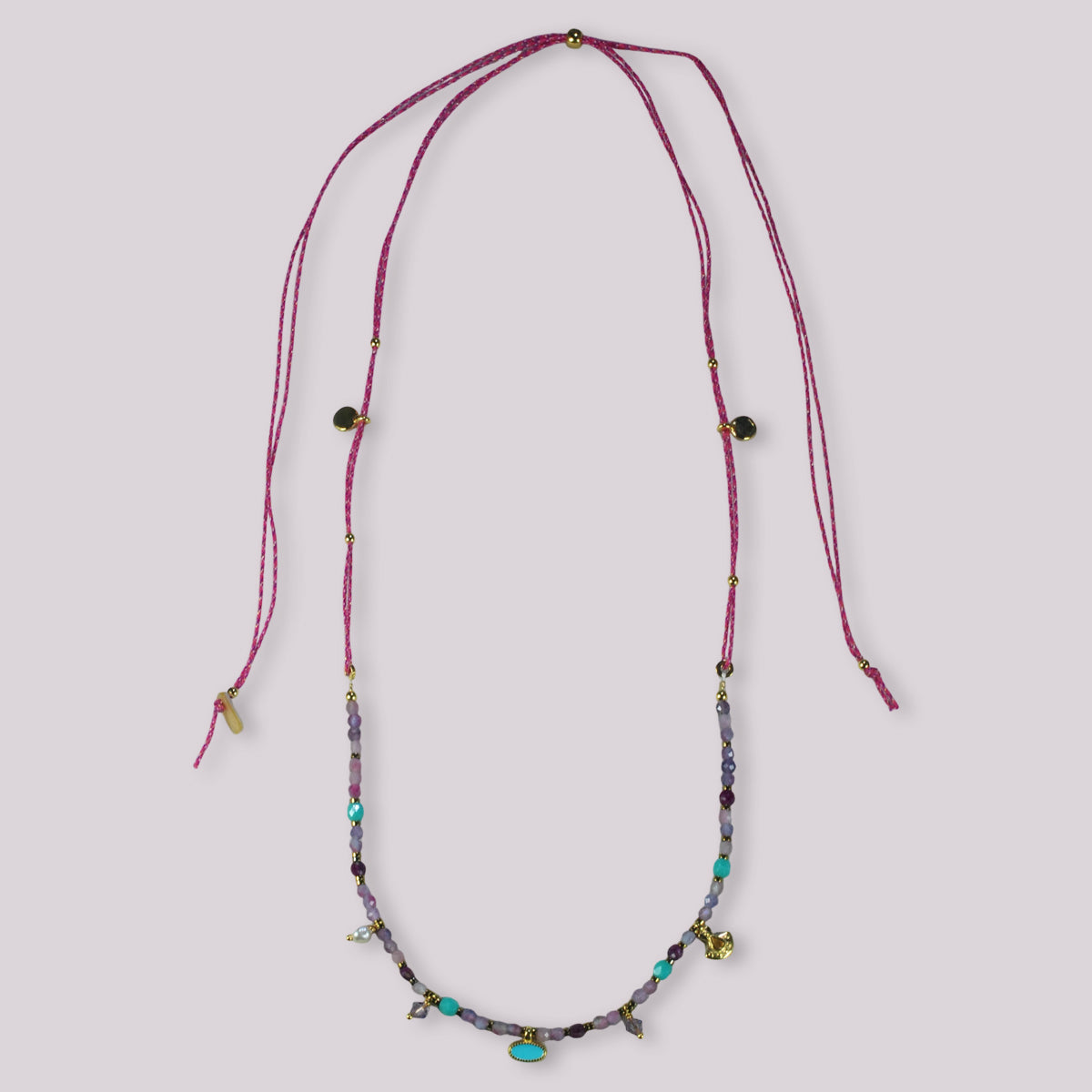 Nona ketting met semi-precious stones en kleine charms