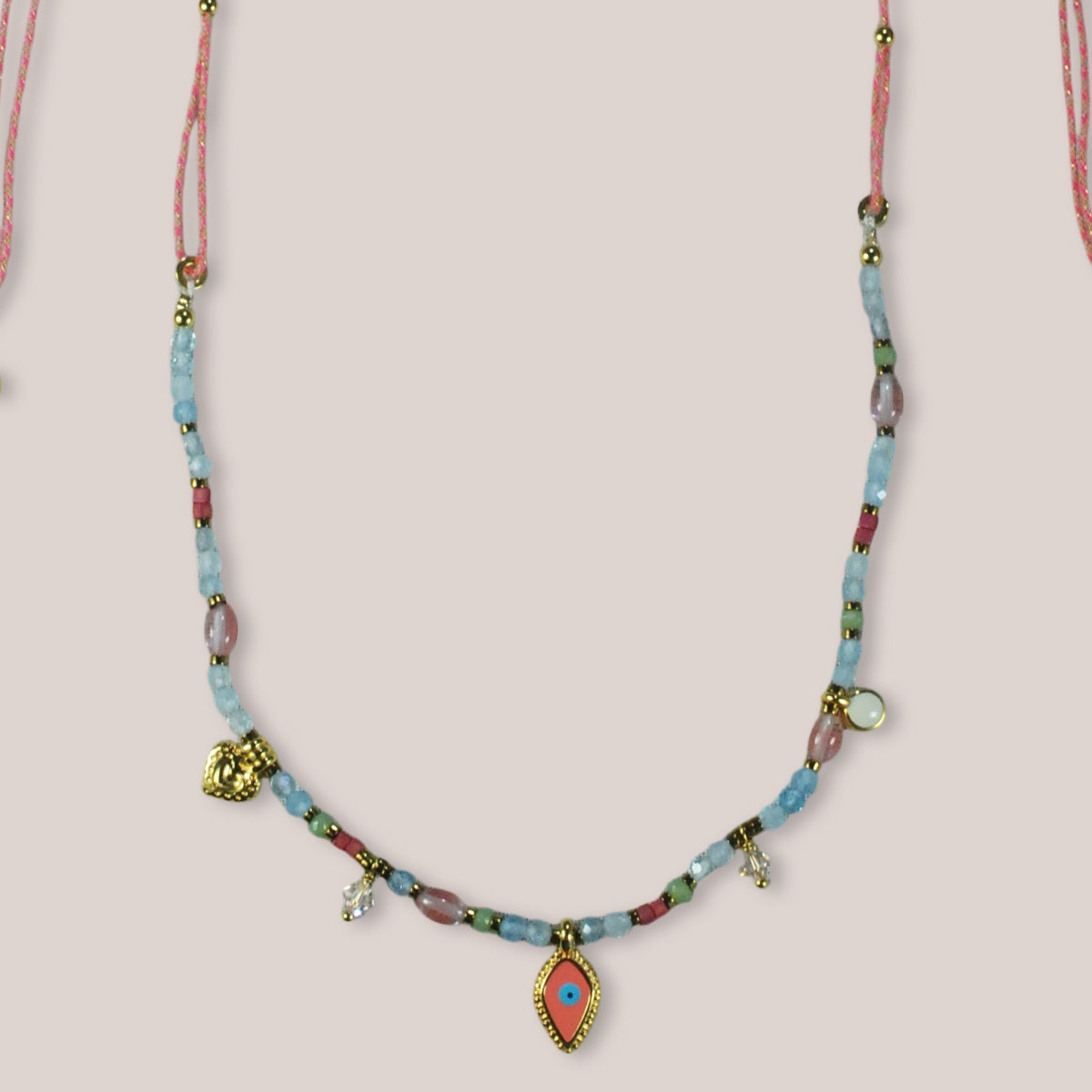 Nona ketting met semi-precious stones en kleine charms