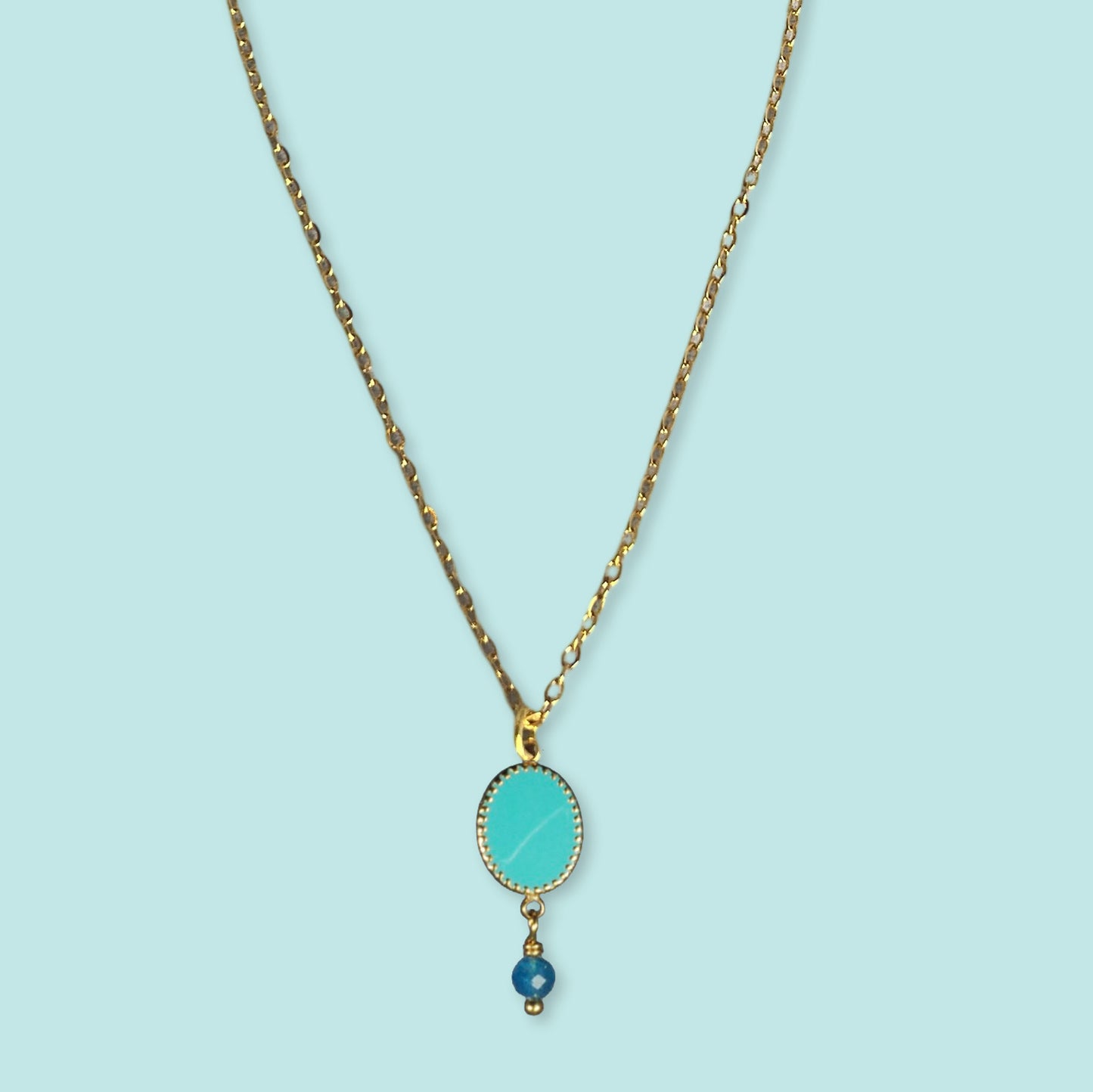 Nona ketting met emaille ovale hanger