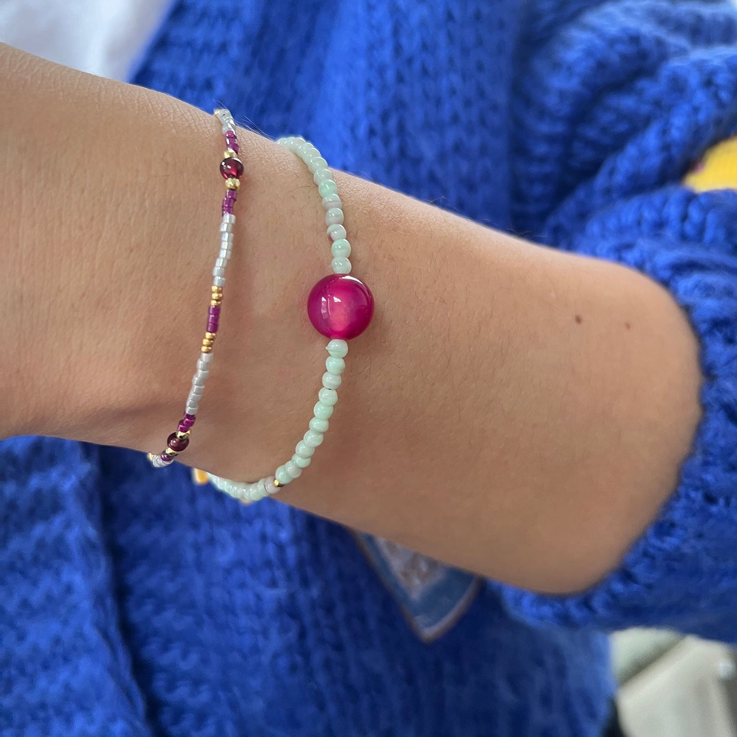 Armbandjes Tamara met ronde kraal in het midden