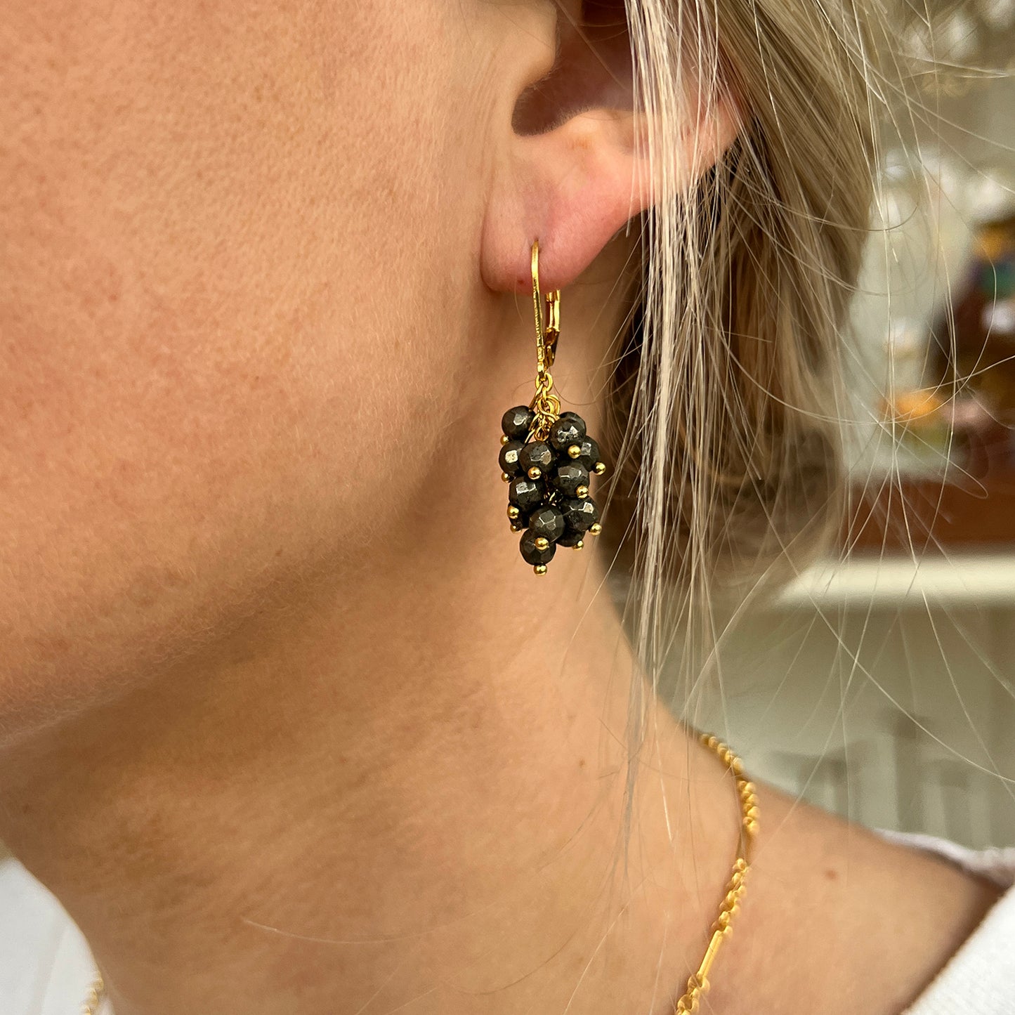 Vida oorbellen trosjes medium semi-precious stones