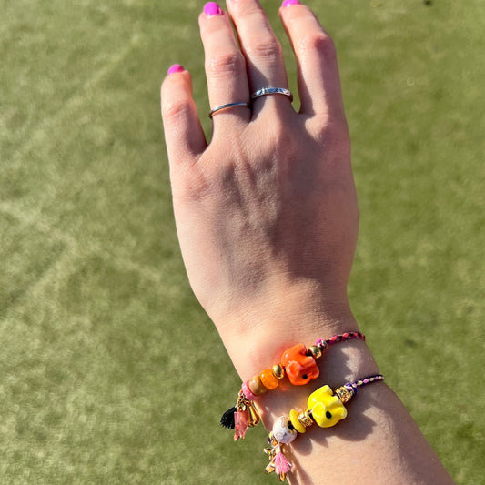 Unieke, handgemaakte armbandjes met keramieke olifant