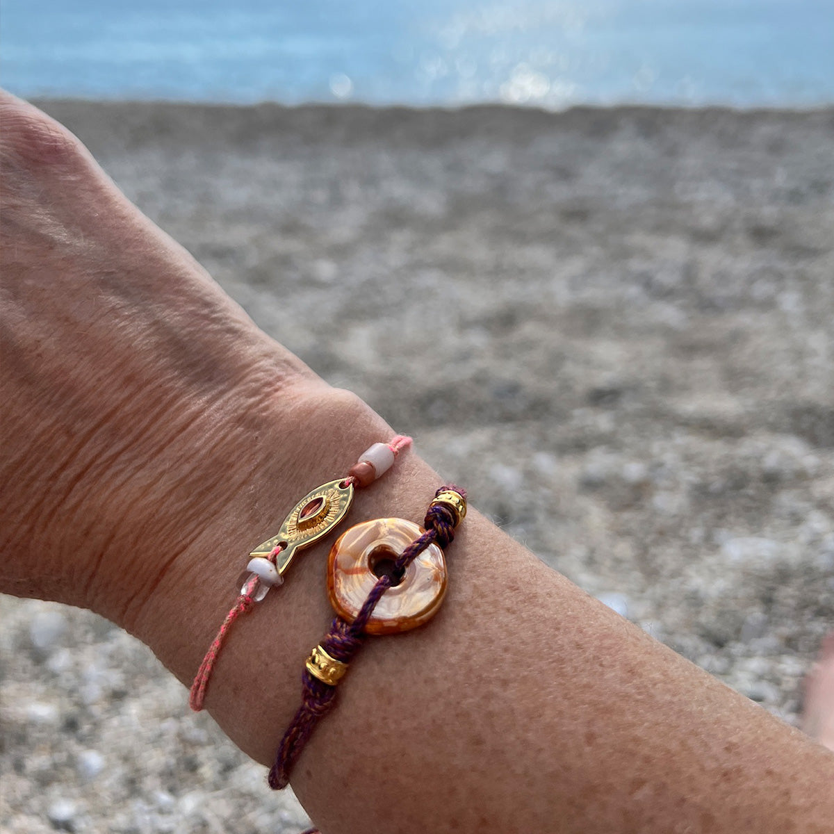 Simpel handgemaakt armbandje
